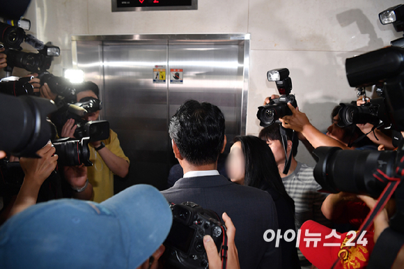 김태효 전 국가안보실 1차장이 11일 오후 서울 서초구 순직 해병 특별검사팀 사무실로 출석하고 있다. [사진=곽영래 기자]
