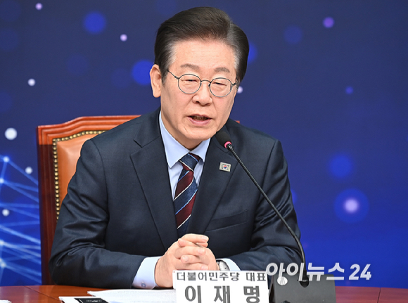 이재명 더불어민주당 대표가 7일 서울 여의도 국회에서 열린 AI강국위원회 주관 'AI시대, 대한민국 새로운 길을 찾다' 토론회에서 발언하고 있다. [사진=곽영래 기자]