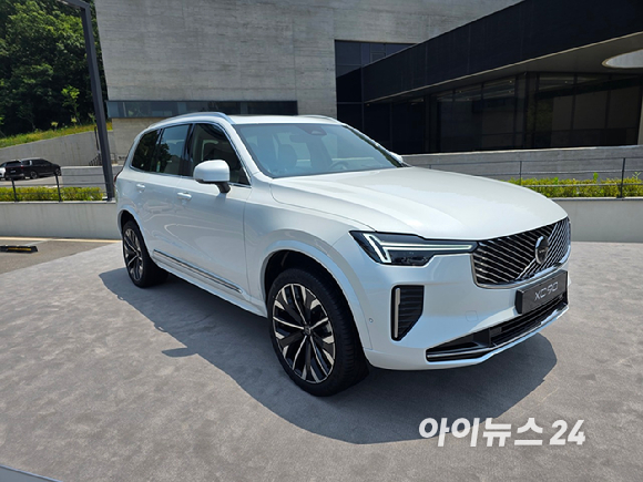 볼보 '신형 XC90'. [사진=김종성 기자]