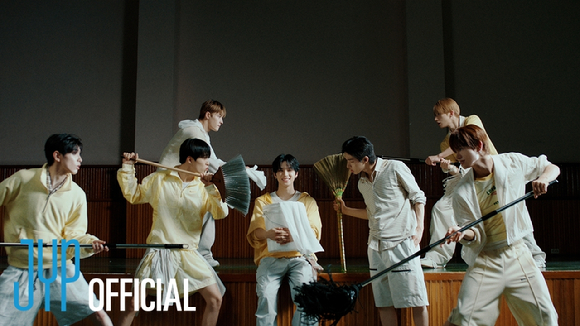 넥스지 신보 하이라이트 메들리 섬네일 이미지 [사진=JYP엔터테인먼트]
