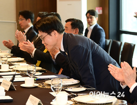 1일 서울 광화문 한국프레스센터에서 산업통산부 역대 장관 초청 간담회가 열렸다. [사진=정소희 기자]
