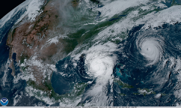 지난해 8월 29일 NOAA의 GOES-16 위성이 포착한 허리케인 프랭클린. 플로리다 서부 해안에 접근하는 모습을 담았다. [사진=NOAA]