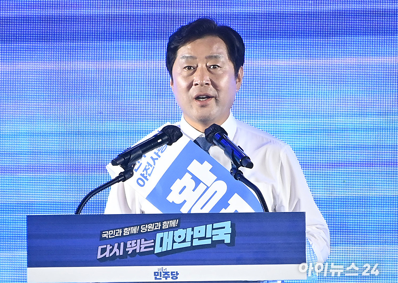 황명선 더불어민주당 최고위원 후보가 2일 오후 경기 고양시 일산서구 킨텍스에서 열린 제2차 임시전국당원대회에서 정견발표를 하고 있다. [사진=곽영래 기자]