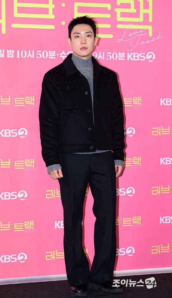 배우 이준이 11일 오후 서울 영등포동 CGV영등포에서 열린 2025 KBS 2TV 단막 프로젝트 '러브 : 트랙' 제작발표회에 참석하고 있다. [사진=정소희 기자]