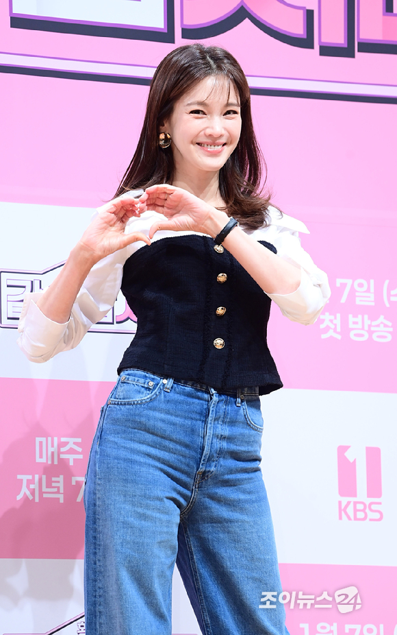 배우 정가은이 6일 오전 서울 영등포구 여의도 KBS 아트홀에서 진행된 KBS 1TV '황신혜의 같이 삽시다' 제작발표회에 참석하고 있다. [사진=정소희 기자]