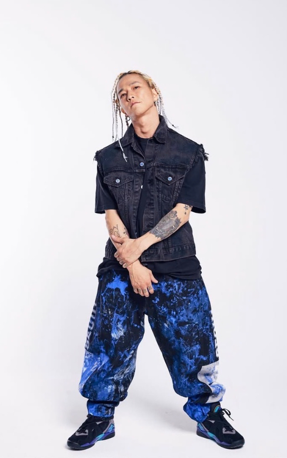 [사진=팝핀현준 인스타그램]