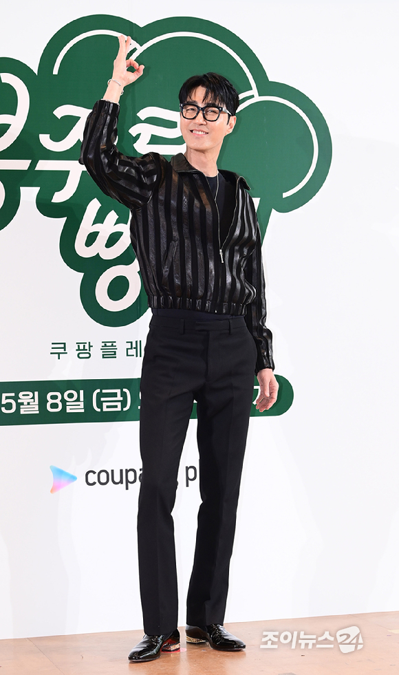배우 차승원이 6일 오전 서울 중구 명동 커뮤니티하우스마실에서 열린 쿠팡플레이 새 예능 '봉주르빵집' 제작발표회에 참석하고 있다. [사진=정소희 기자]