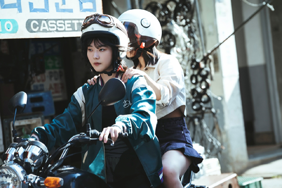 배우 지창욱이 디즈니+ 시리즈 '조각도시'에서 열연하고 있다. [사진=월트디즈니 컴퍼니 코리아]