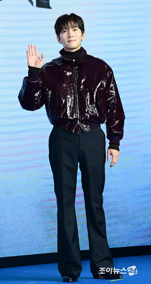 배우 지창욱이 3일 오전 서울 영등포구 콘래드 서울에서 열린 디즈니 플러스 오리지널 '조각도시' 제작발표회에 참석하고 있다. [사진=정소희 기자]