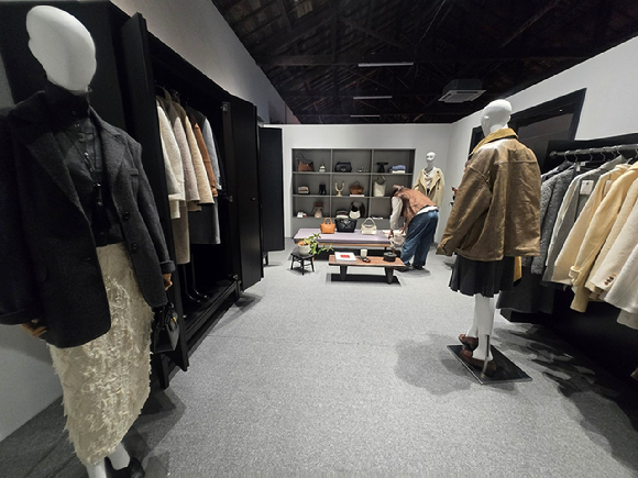 더블유클로젯 공주의 옷장 이미지. [사진=박은경 기자]