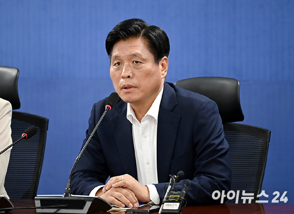 조승래 더불어민주당 의원이 지난 2023년 국회에서 열린 민주당 방송현안 간담회에서 발언하고 있다. [사진=곽영래 기자]