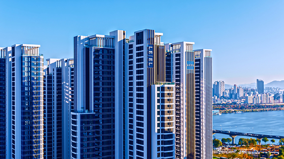 롯데건설이 시공한 하이엔드 주거 단지 '청담 르엘' [사진=청담 르엘]