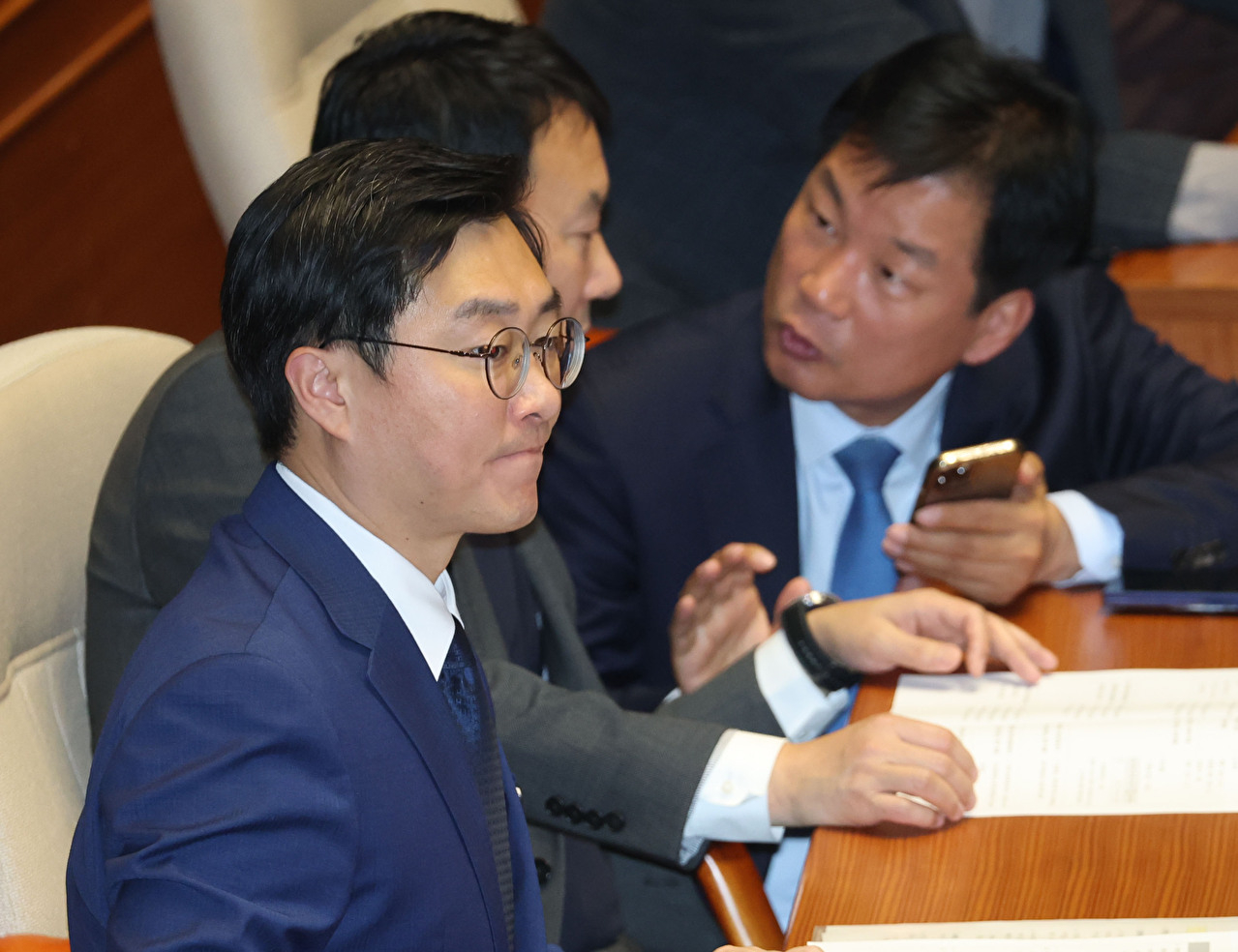 더불어민주당 장경태 의원이 27일 국회 본회의에 출석해 있다. 2025.11.27 [사진=연합뉴스]