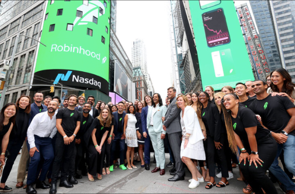 올 세계 IPO 건수가 2천건을 넘어서며 역대 최고치를 기록했다 [사진=로빈후드]