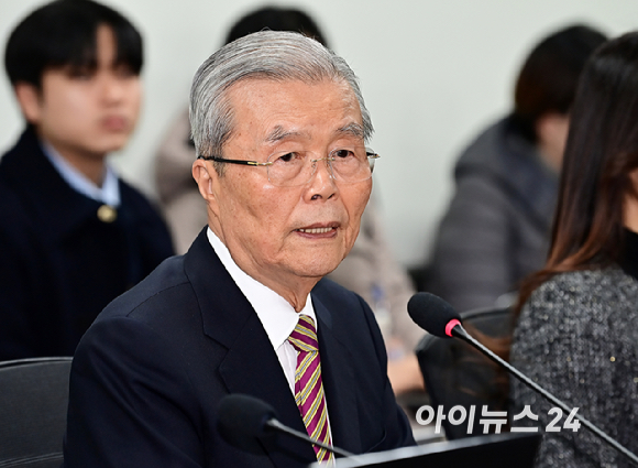 김종인 개혁신당 공천관리위원장이 7일 오전 서울 여의도 국회의원회관에서 열린 공천관리위원회의에서 발언하고 있다. [사진=곽영래 기자]