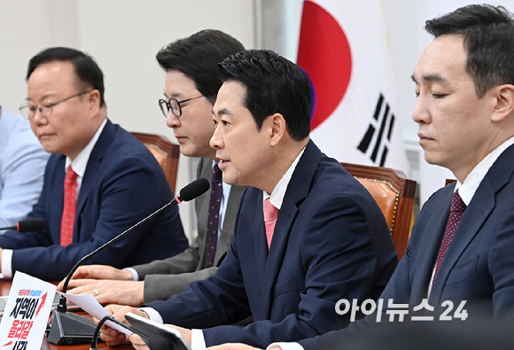 장동혁 국민의힘 당대표가 14일 서울 여의도 국회에서 열린 최고위원회의에서 발언하고 있다. [사진=곽영래 기자]
