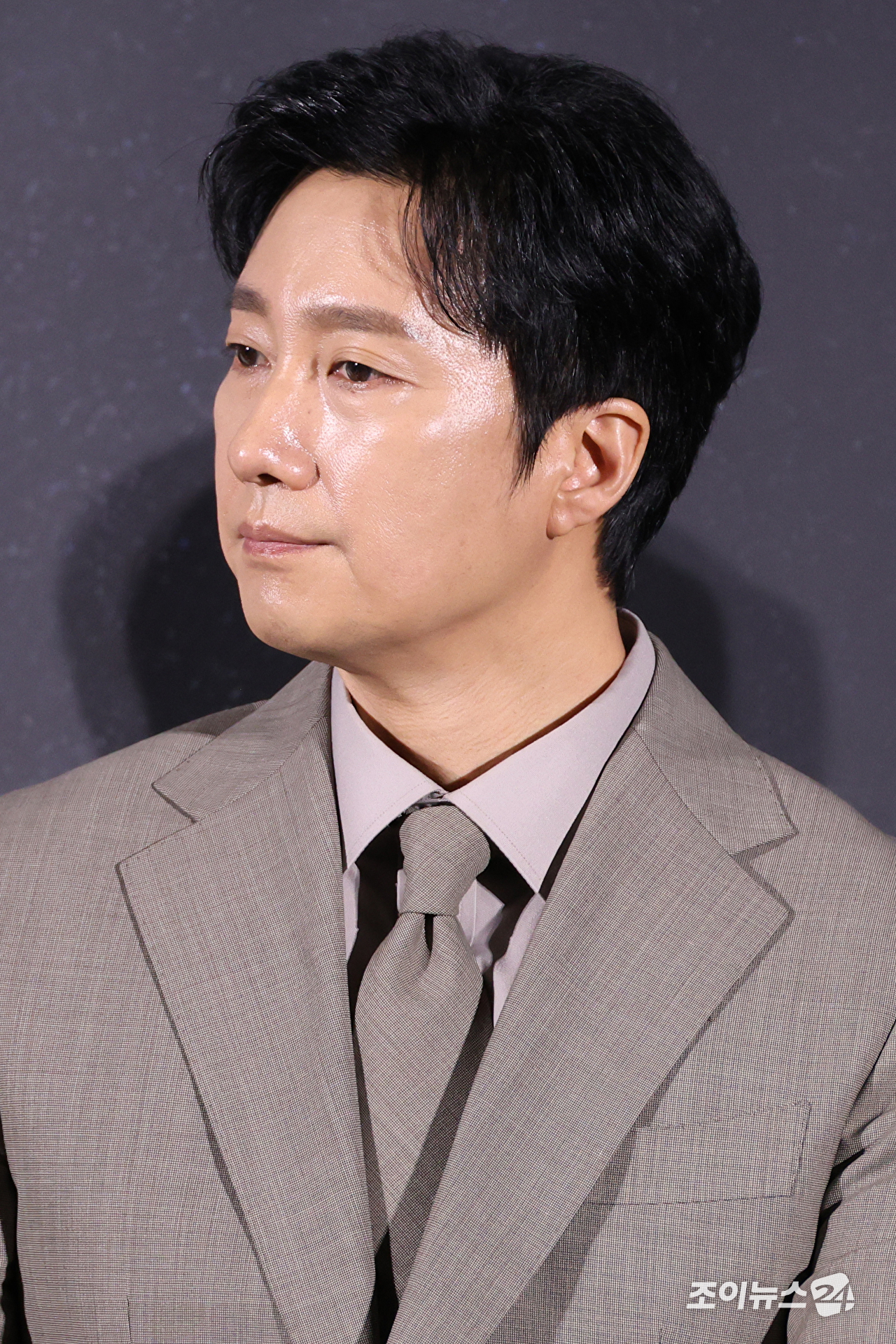 배우 박해일이 10일 오전 서울 용산구 CGV용산아이파크몰점에서 진행된 영화 '암살자(들)'(감독 허진호) 제작보고회에 참석하고 있다. [사진=문수지 기자]