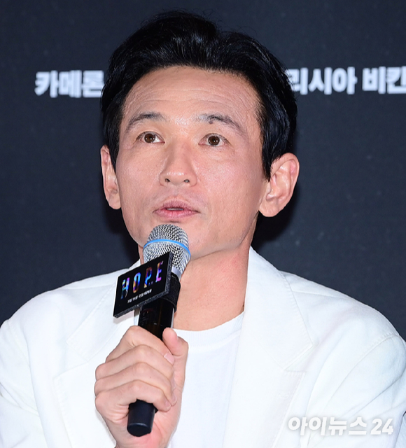 배우 황정민이 지난 6일 오후 서울 강남구 삼성동 메가박스 코엑스에서 열린 영화 '호프'(감독 나홍진) 언론시사회에 참석하고 있다. [사진=정소희 기자]
