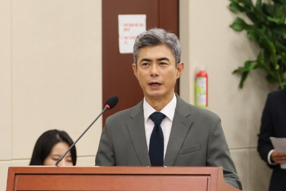 강신철 국방부 장관 후보자가 16일 국회 국방위원회에서 열린 인사청문회에서 인사말을 하고 있다. 2026.9.16 [사진=연합뉴스]