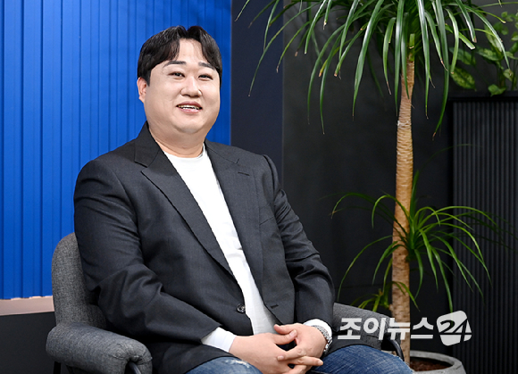 임경구 PD, 김태익 탐정이 29일 서울 마포구 채널A 사옥에서 아이뉴스24와 인터뷰를 하고 있다. [사진=곽영래 기자]