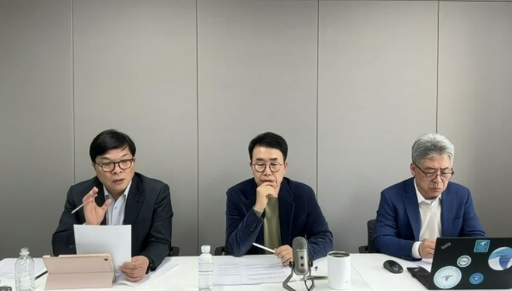 HLB의 운명을 가를 미국 FDA의 판단이 주목된다. 어깨가 무거워진 진양곤 HLB 회장이 지난 5월 23일 서울 송파구 소피텔 앰배서더 서울에서 열린 '제2회 HLB바이오포럼'에서 개회사를 하고 있다. 2024.05.23 [사진=연합뉴스]