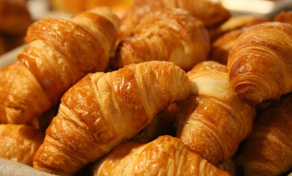 공정거래위원회가 '빵플레이션' 논란에 따라 제빵 원재료 시장 조사에 착수한다. [사진=픽사베이]