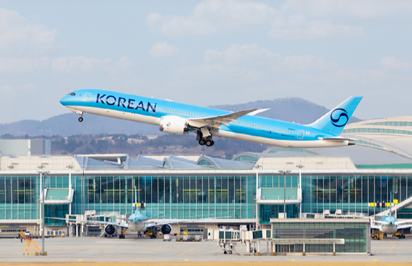 대한항공의 B787-10 항공기. [사진=대한항공]