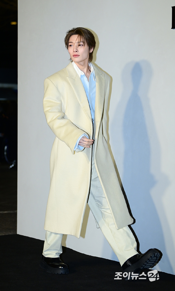 그룹 스트레이 키즈 아이엔이 28일 오후 서울 성동구 성수동 에스팩토리D동에서 열린 보테가 베네타 2026 여름 프라이빗 뷰 포토콜 행사에 참석하고 있다. [사진=정소희 기자]