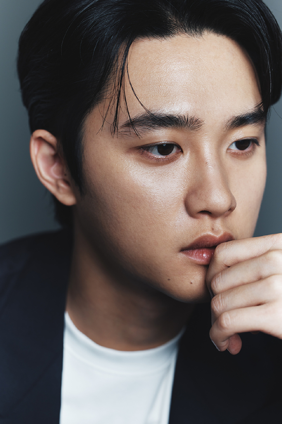 배우 도경수(엑소 디오)가 영화 '더 문'(감독 김용화) 인터뷰에 앞서 포즈를 취하고 있다. [사진=SM엔터테인먼트]