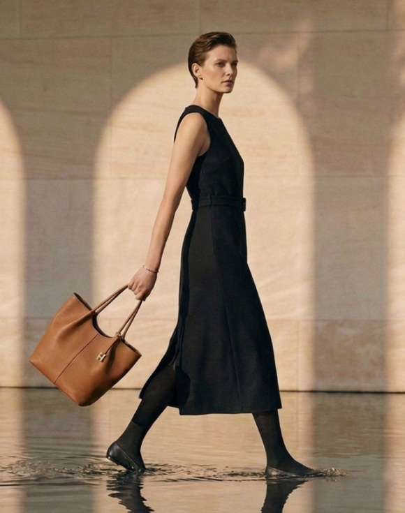 아르코백 라인 화보. [사진=헤지스]