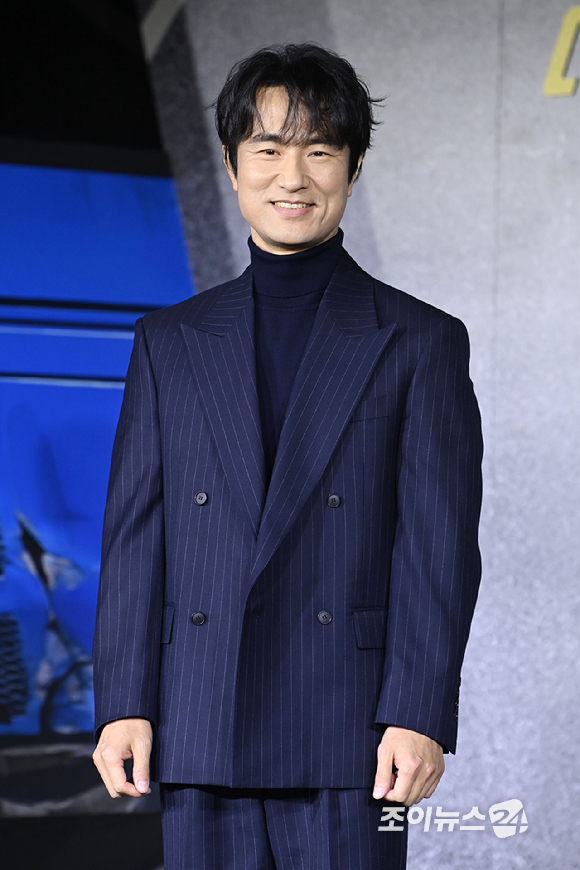 배우 김병철이 22일 오전 서울 강남구 삼성동 웨스틴 서울 파르나스에서 열린 넷플릭스 시리즈 '캐셔로' 제작발표회에 참석해 포즈를 취하고 있다. [사진=문수지 기자]