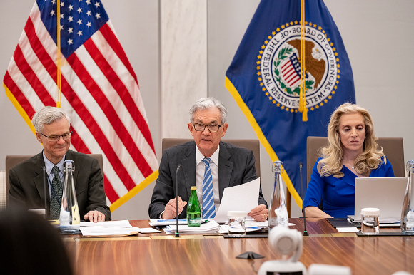 FOMC(연방 공개 시장 위원회) 참가자들이 현지 시각 15일과 16일 이틀간 열린 회의를 위해 워싱턴 DC의 윌리엄 맥체스니 마틴 주니어 빌딩에 모였다. [사진=미 연방공개시장위원회(FOMC)]