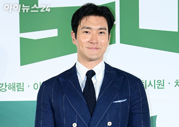 최시원이 영화 '로비'(감독 하정우) 제작보고회에 참석하고 있다. [사진=정소희 기자]