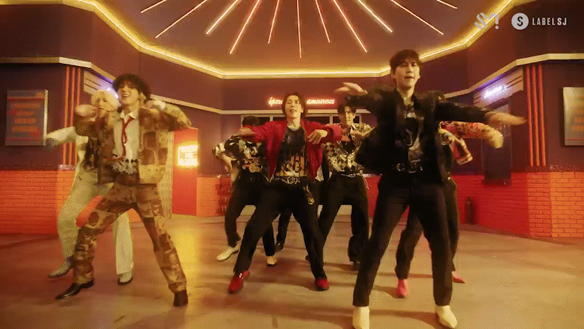 슈퍼주니어의 열한 번째 정규 앨범 Vol.1 'The Road : Keep on Going' 타이틀곡 'Mango' 뮤직비디오 두 번째 티저 영상이 공개돼 관심을 모으고 있다. [사진=슈퍼주니어 'Mango' MV 2차 티저 영상 캡쳐]