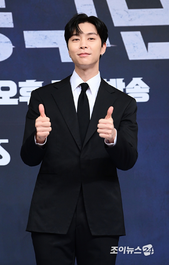 NCT 쟈니가 26일 오전 서울 양천구 목동 SBS사옥에서 열린 SBS 새 예능프로그램 '열혈농구단' 제작발표회에 참석하고 있다. [사진=정소희 기자]