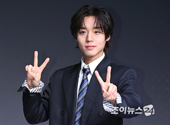 배우 박지훈이 21일 오전 서울 마포구 호텔 나루 서울 엠갤러리에서 열린 '약한영웅 Class 2' 제작발표회에서 포토타임을 갖고 있다. [사진=곽영래 기자]