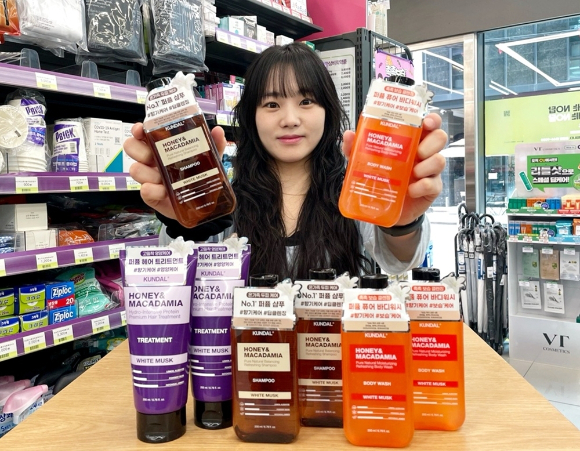 CU가 업계 최초로 프리미엄 퍼스널 케어 브랜드 '쿤달'(KUNDAL)과 손잡고 편의점용 헤어&middot;바디 상품을 출시한다. [사진=BGF리테일]