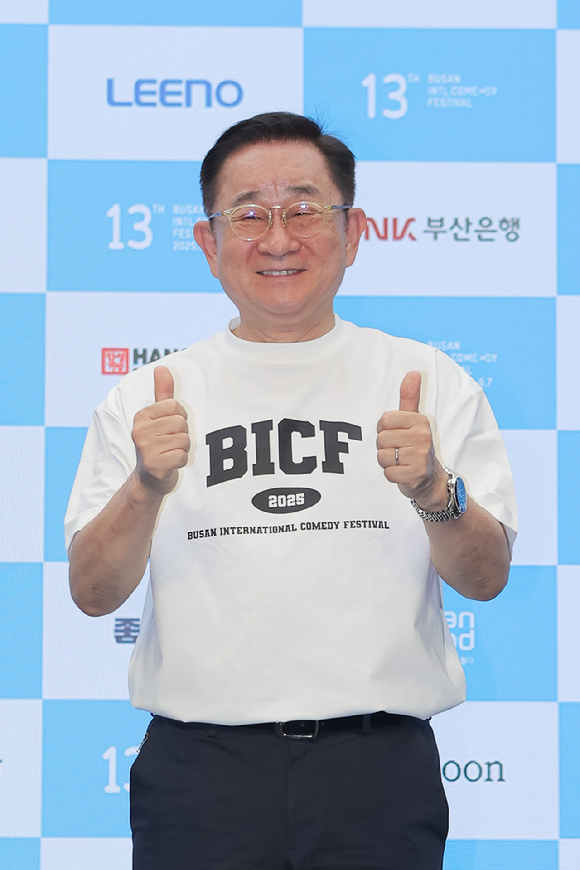 제13회 부산국제코미디페스티벌 기자회견에 참석한 개그맨 이홍렬 [사진=부산국제코미디페스티벌 조직위원회]