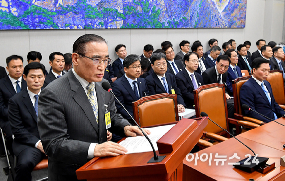 위성락 국가안보실장이 6일 서울 여의도 국회에서 열린 운영위원회의 대통령비서실 등 국정감사에서 업무보고를 하고 있다. [사진=곽영래 기자]