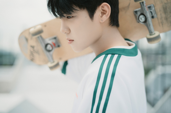 박우진 신보 콘셉트 포토 [사진=파라뮤직]