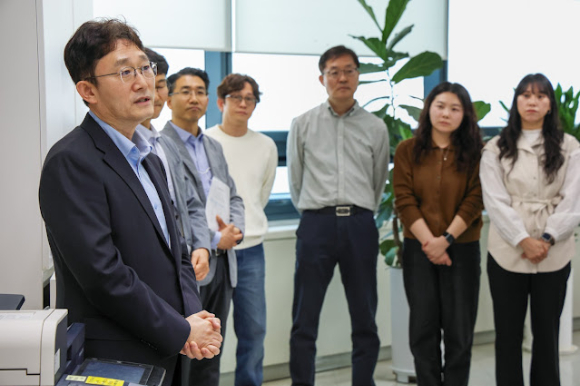 박윤영 KT 대표, 전남·전북 본부 방문...현장 중심 경영 본격화