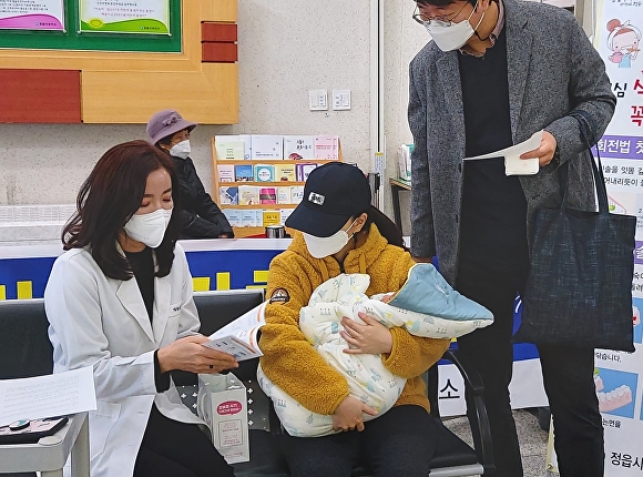 정읍시가 아이 낳기 좋은 도시 조성을 추진하고 있다. [사진=정읍시 ]