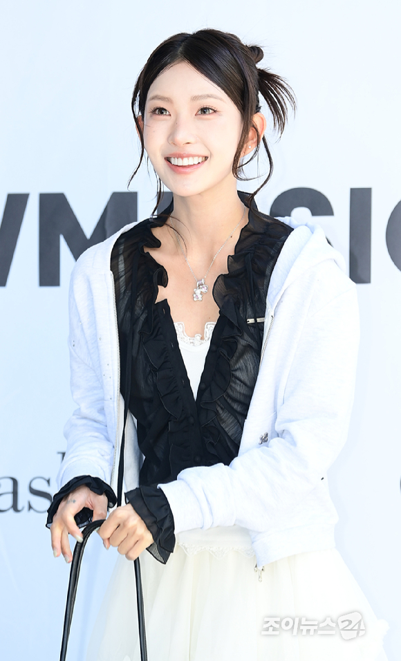 故최진실 딸 인플루언서 최준희가 24일 오후 서울 성동구 성수동 더블유미션에서 열린 홀리넘버세븐 X 코타로 타니야마 콜라보 팝업 오프닝 행사에 참석하고 있다. [사진=정소희 기자]