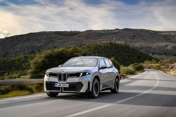 BMW iX3 [사진=넥센타이어]