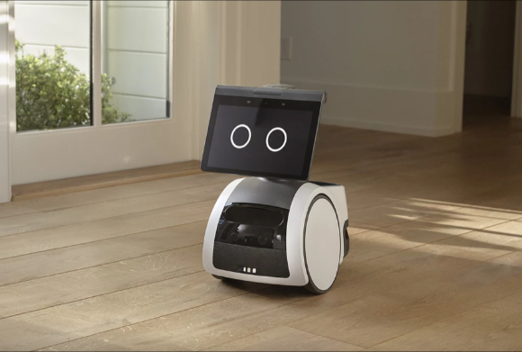 아마존이 가정용 로봇  시장을 겨냥한 스마트 로봇 '아스트로'를 선보였다 [사진=아마존]