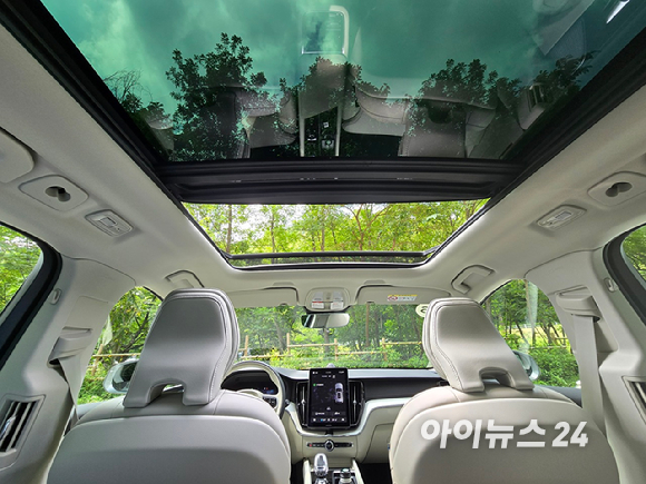 볼보 신형 'XC60'. [사진=김종성 기자]