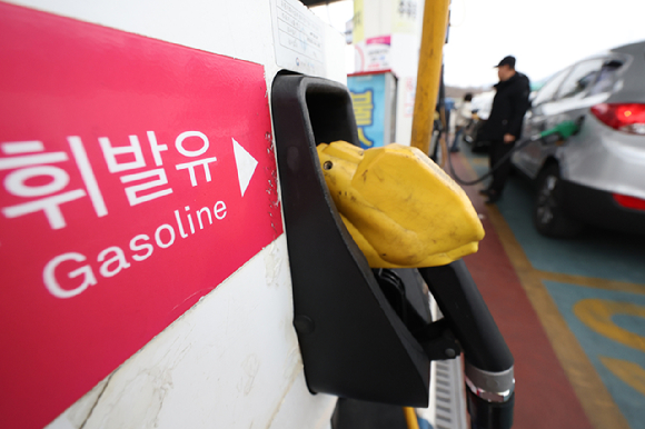 서울의 한 주유소 모습. [사진=연합뉴스]