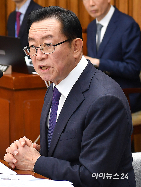 이종배 인사특위 위원장이 18일 오후 서울 여의도 국회에서 열린 김민석 국무총리 후보자 인사청문특별위원회의를 주재하고 있다. [사진=곽영래 기자]
