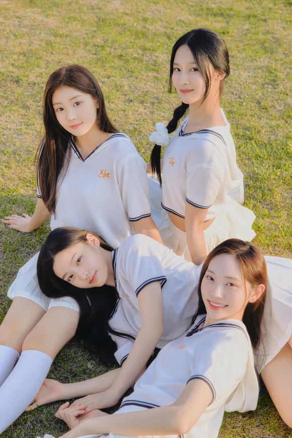 JTBC 'R U Next?'(알유넥스트) 참가자 원희, 아이리스, 이로하, 영서 [사진=빌리프랩 ]