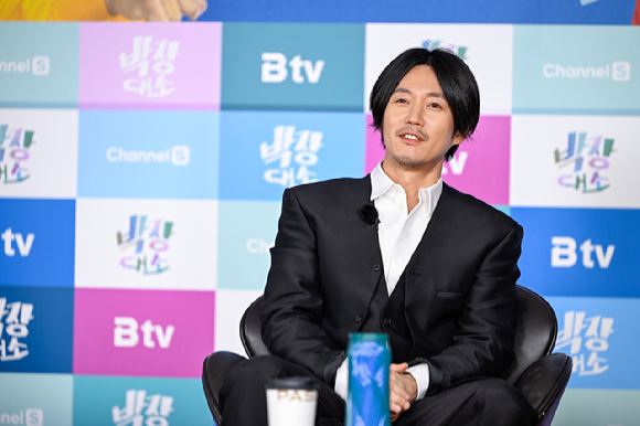 '박장대소' 제작발표회에 참석한 장혁과 박준형 [사진=채널S]